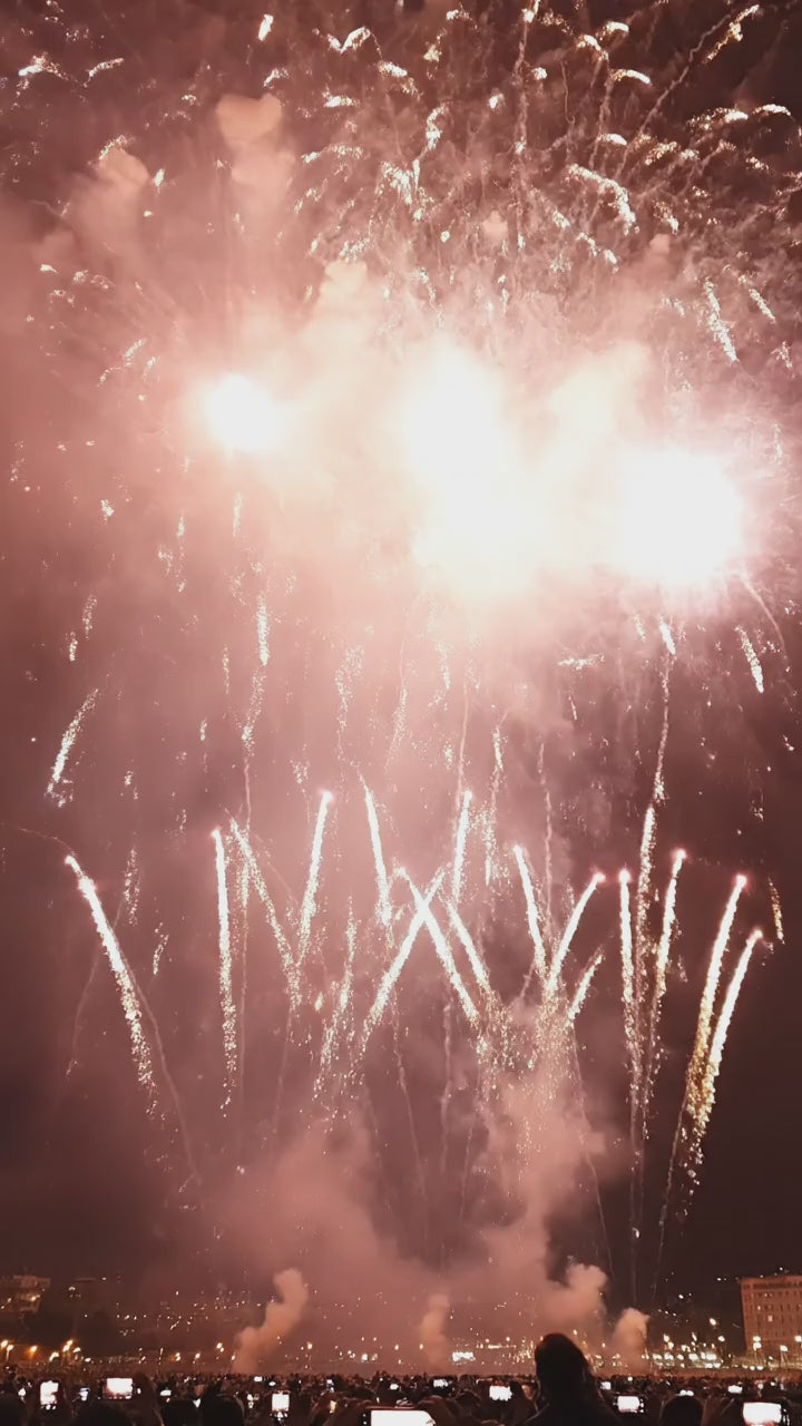 Kişiye Özel İsim Yazılı Havai Fişek Gösterisi